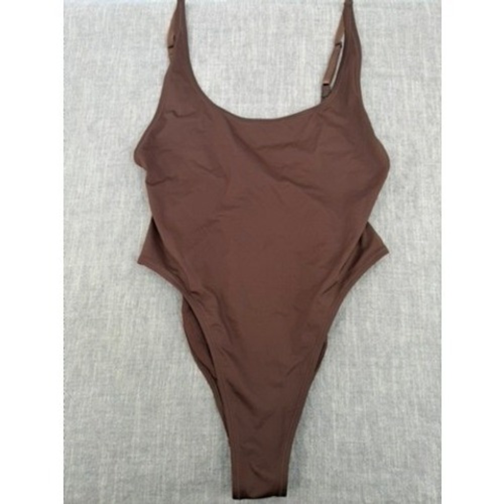 Skims Recycled Swim Scoop Neck One Piece Swimsuit Cocoa Brown Size L Large NWT